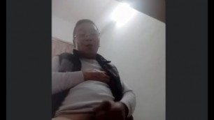 Asian Men WebCam Sex中国中年大叔视频射精。